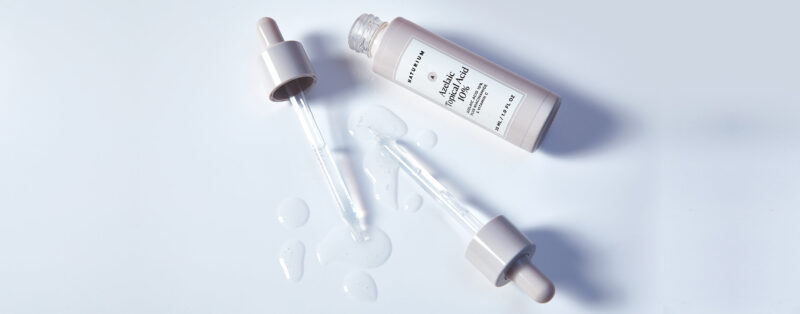 Azelaic acid serum for pregnancy skincare.